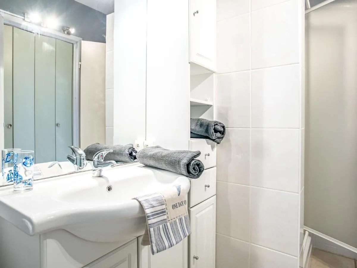 Apartment Port Maria-1 By Interhome Quiberon